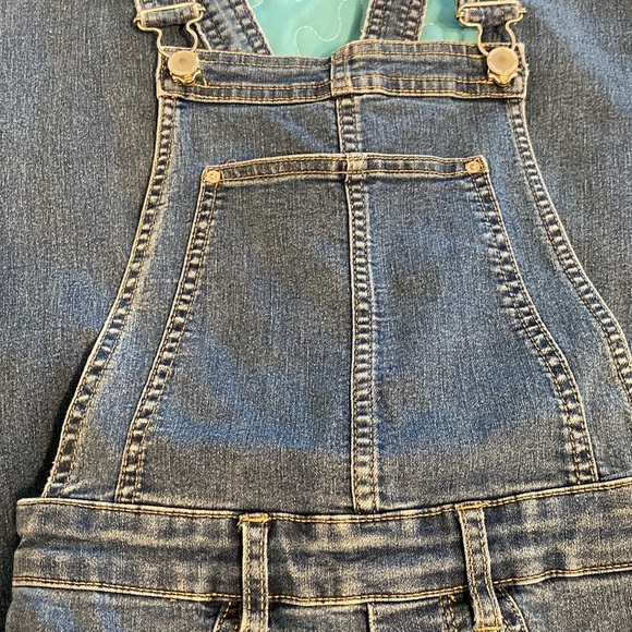 Bib overalls - Picture 5 of 7